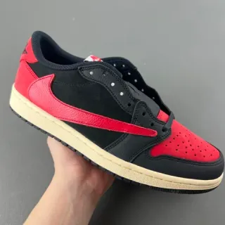 Air Jordan 黑红低帮镂空脚趾篮球鞋