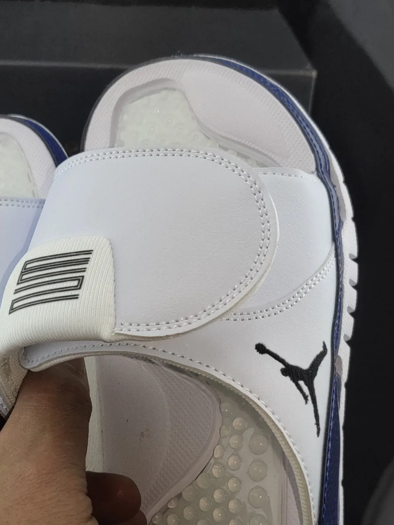 Air Jordan Hydro Slide نعال أبيض ونافي 6