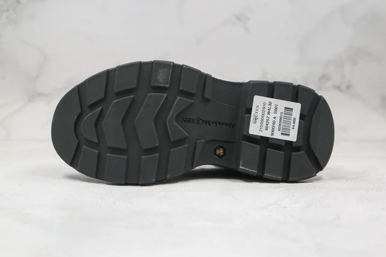 Alexander McQueen Sneaker oversize noir toile bottine de cheville 2