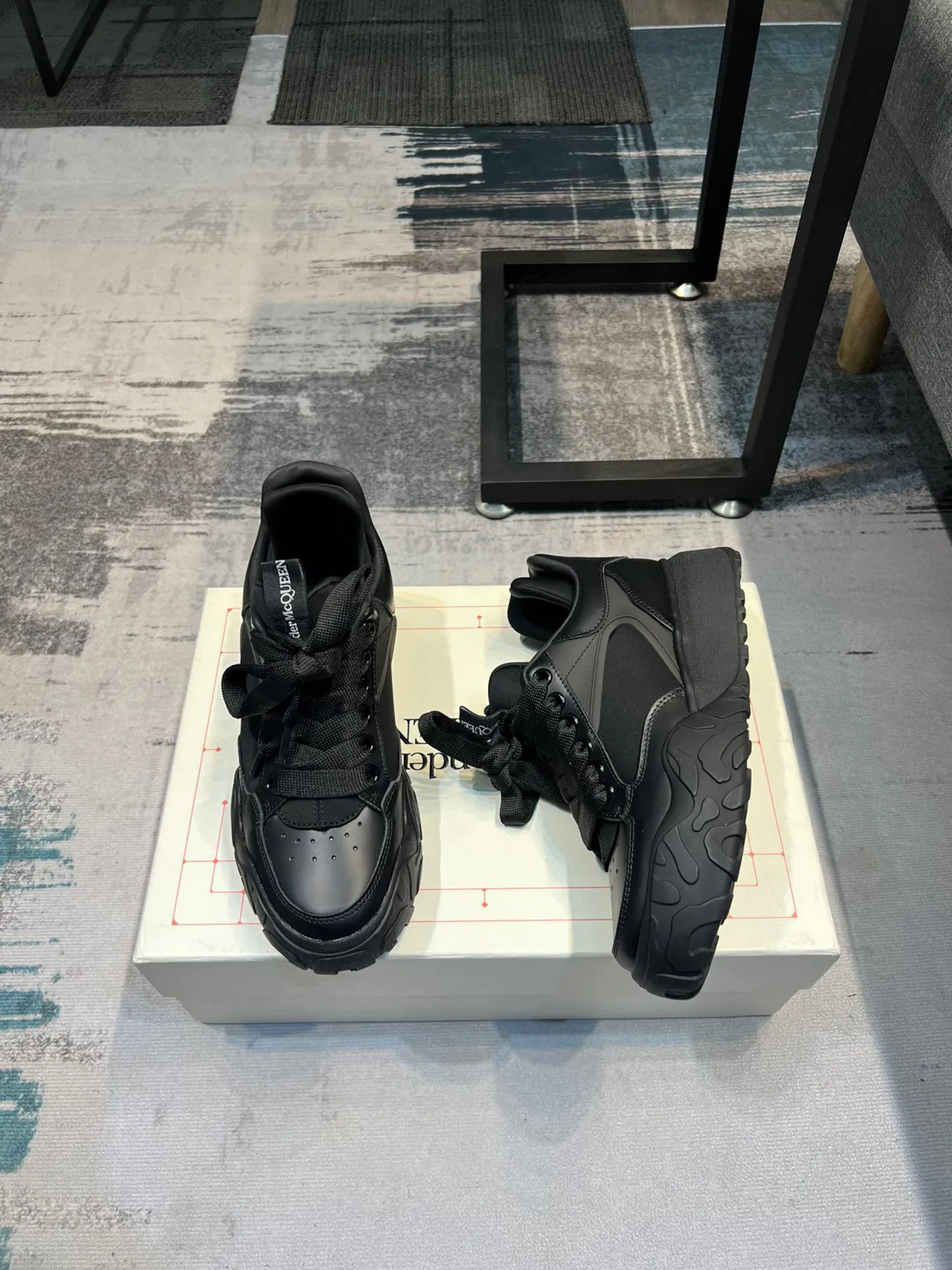 Alexander McQueen Oversized Sneaker Black Chunky Sneakers 4