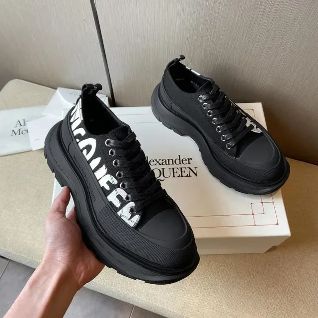 Alexander McQueen Oversized Sneaker Black Monochrome Chunky Sneakers 5