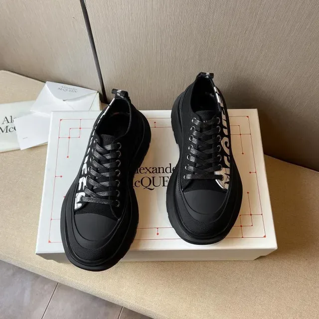 Alexander McQueen Oversized Sneaker Black Monochrome Chunky Sneakers 6