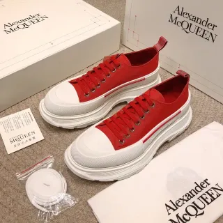 Alexander McQueen Rouge et Blanc Oversized Chunky Sneakers