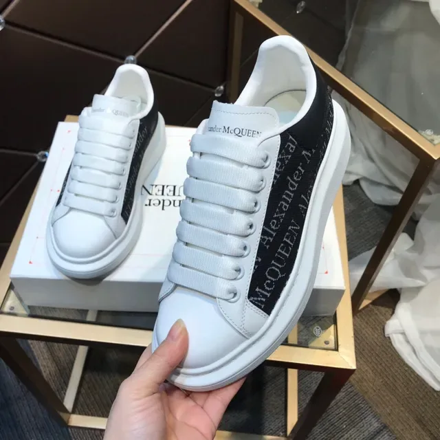 Alexander McQueen Oversized Sneaker White and Black Lifestyle Sneakers 2