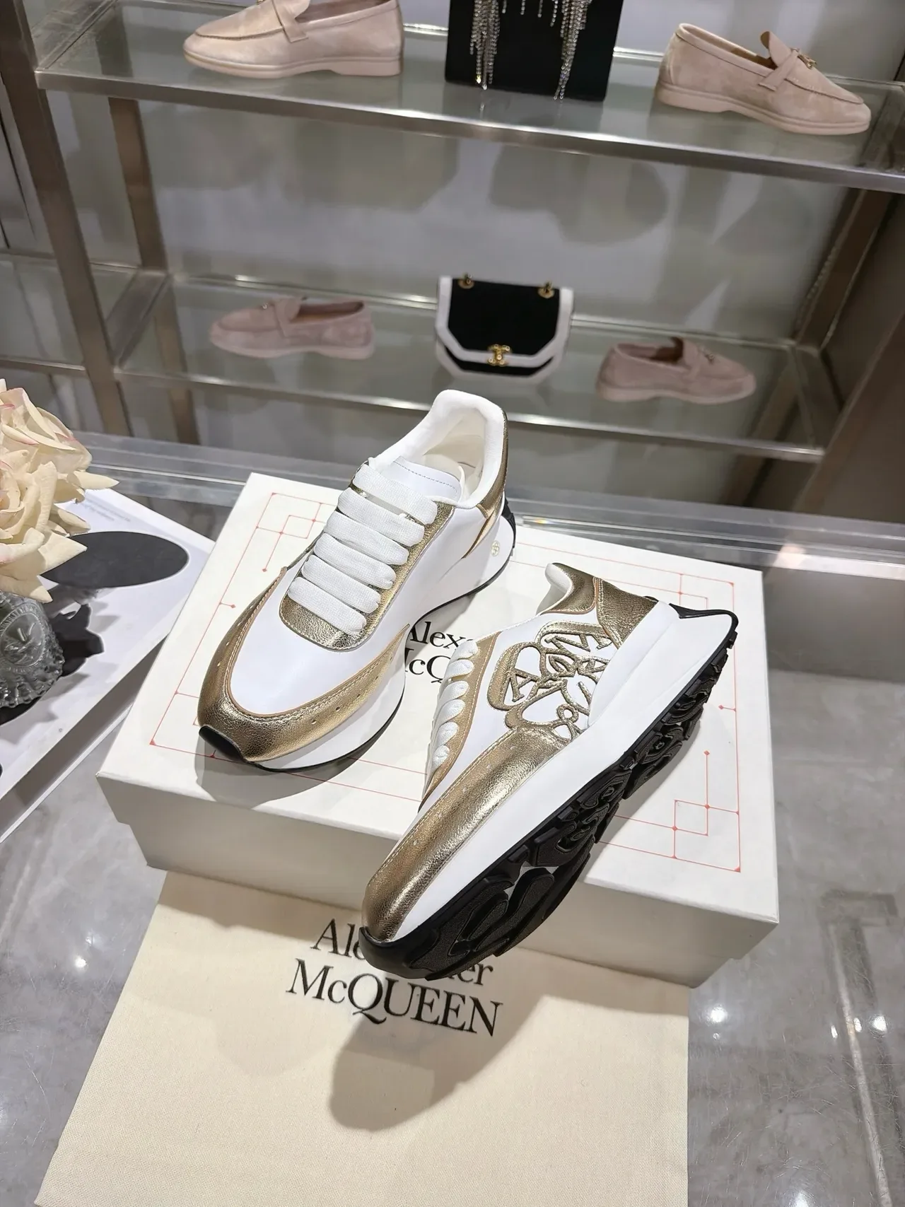 Alexander McQueen Oversized Sneaker White and Gold Lifestyle Sneakers 5