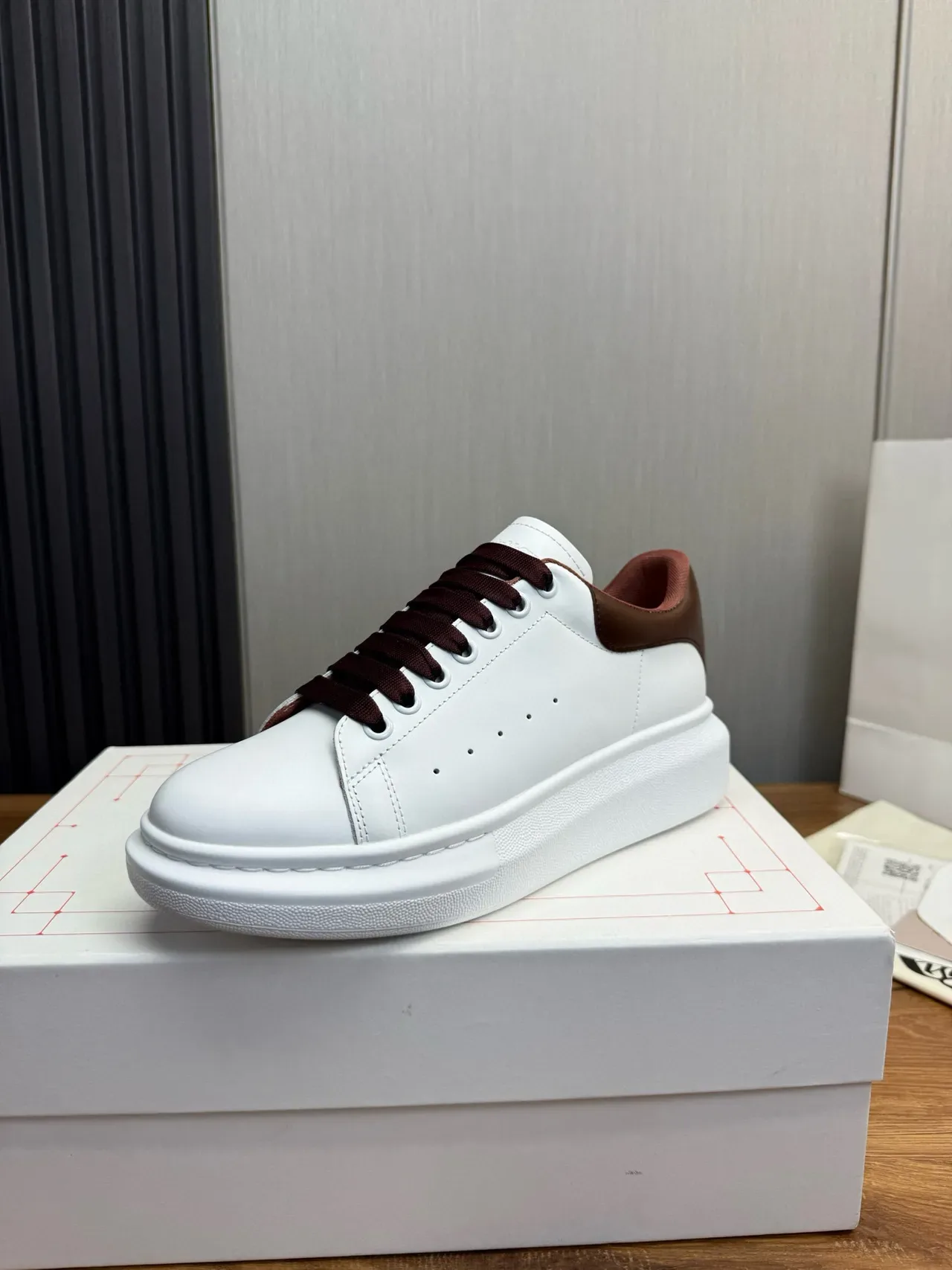 Alexander McQueen Oversized Sneaker White Brown Skull Heel Lifestyle Sneakers 4