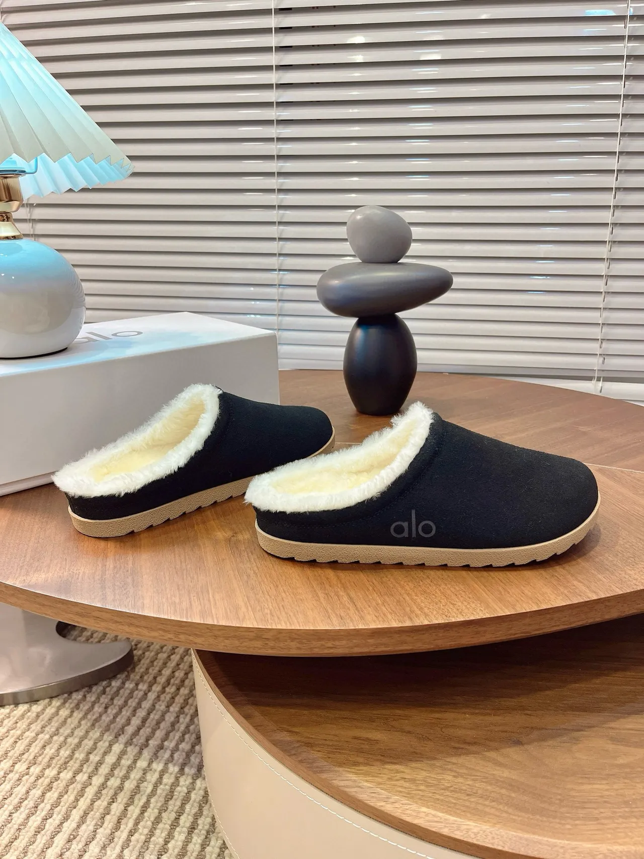 Alo Black Shearling-Lined Suede Slipper 4