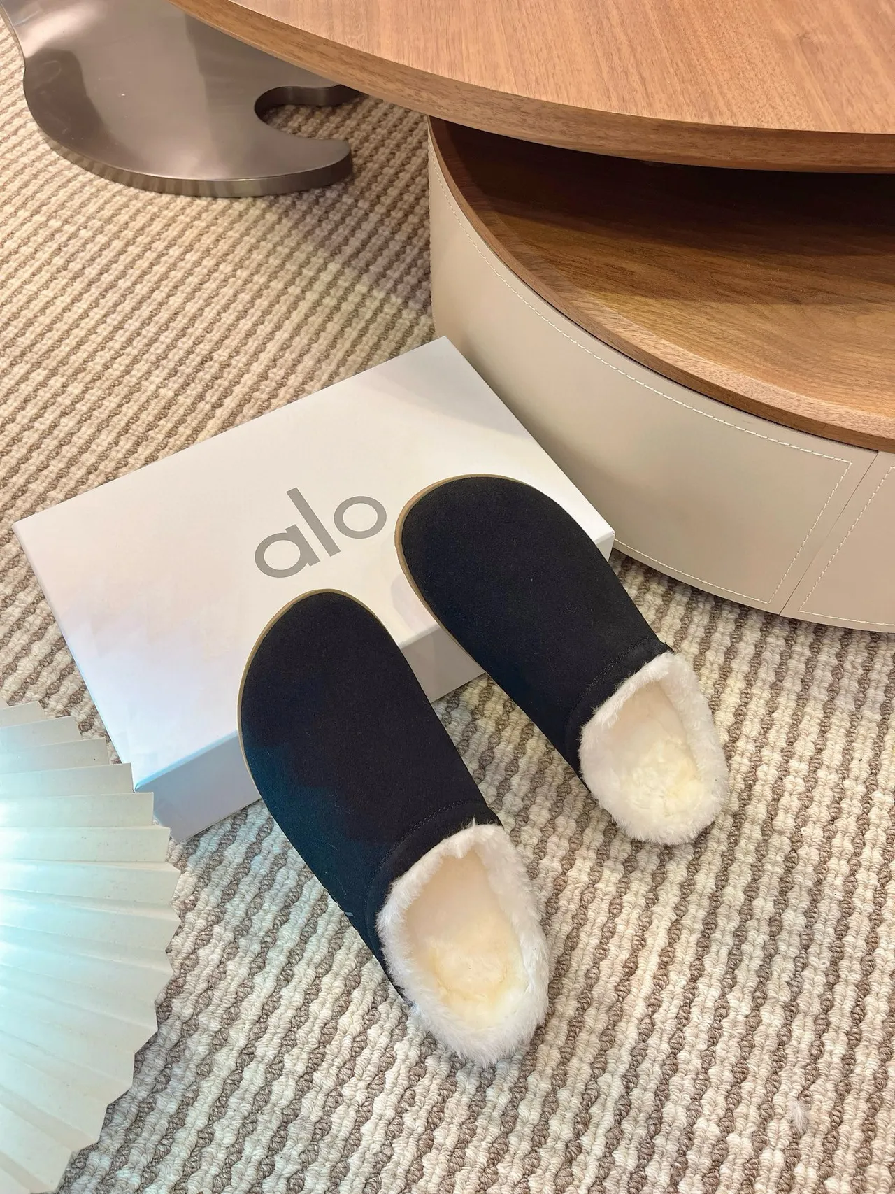 Alo Black Shearling-Lined Suede Slipper 5
