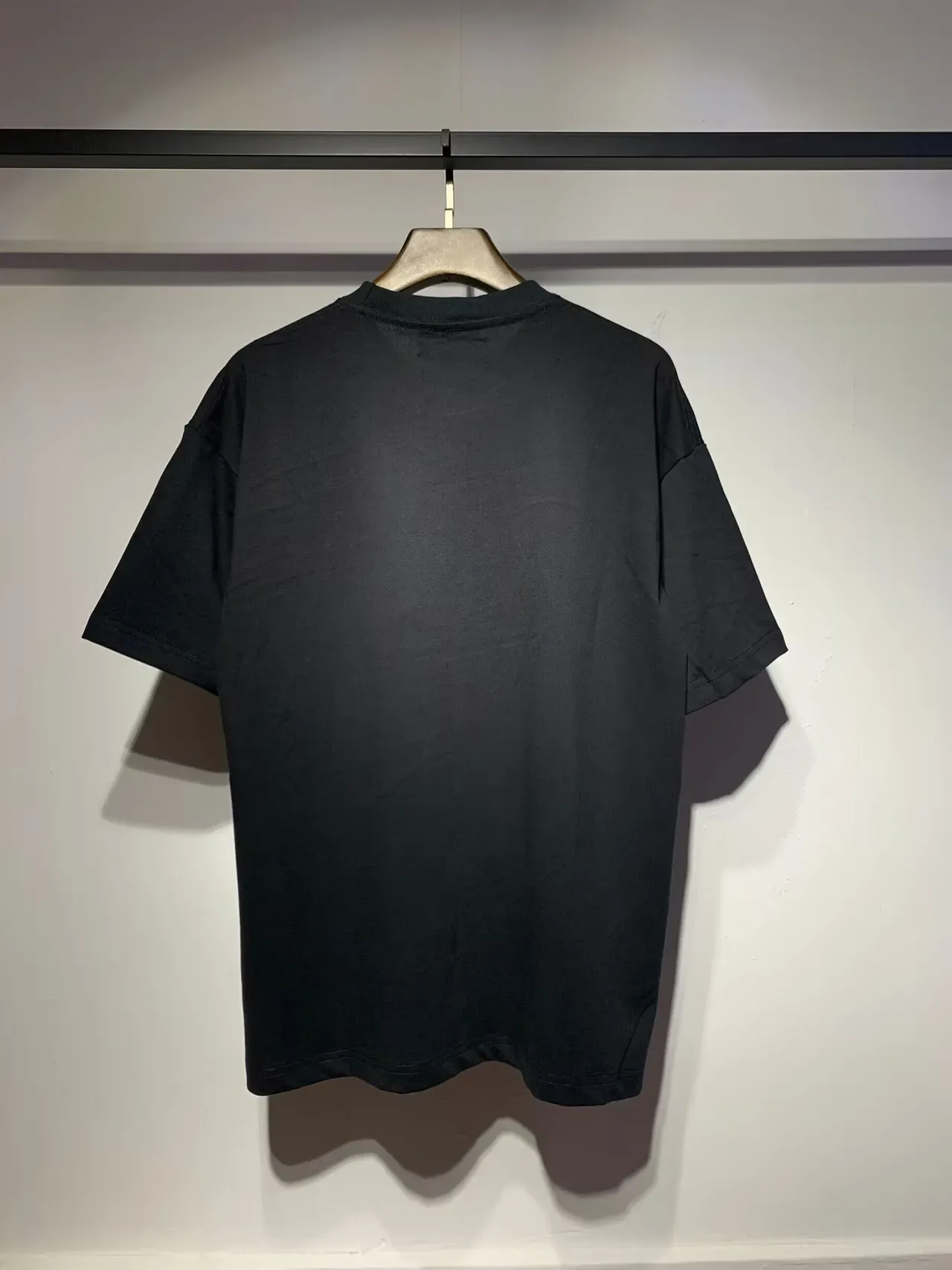 Camiseta oversized Amiri con estampado de logo 8
