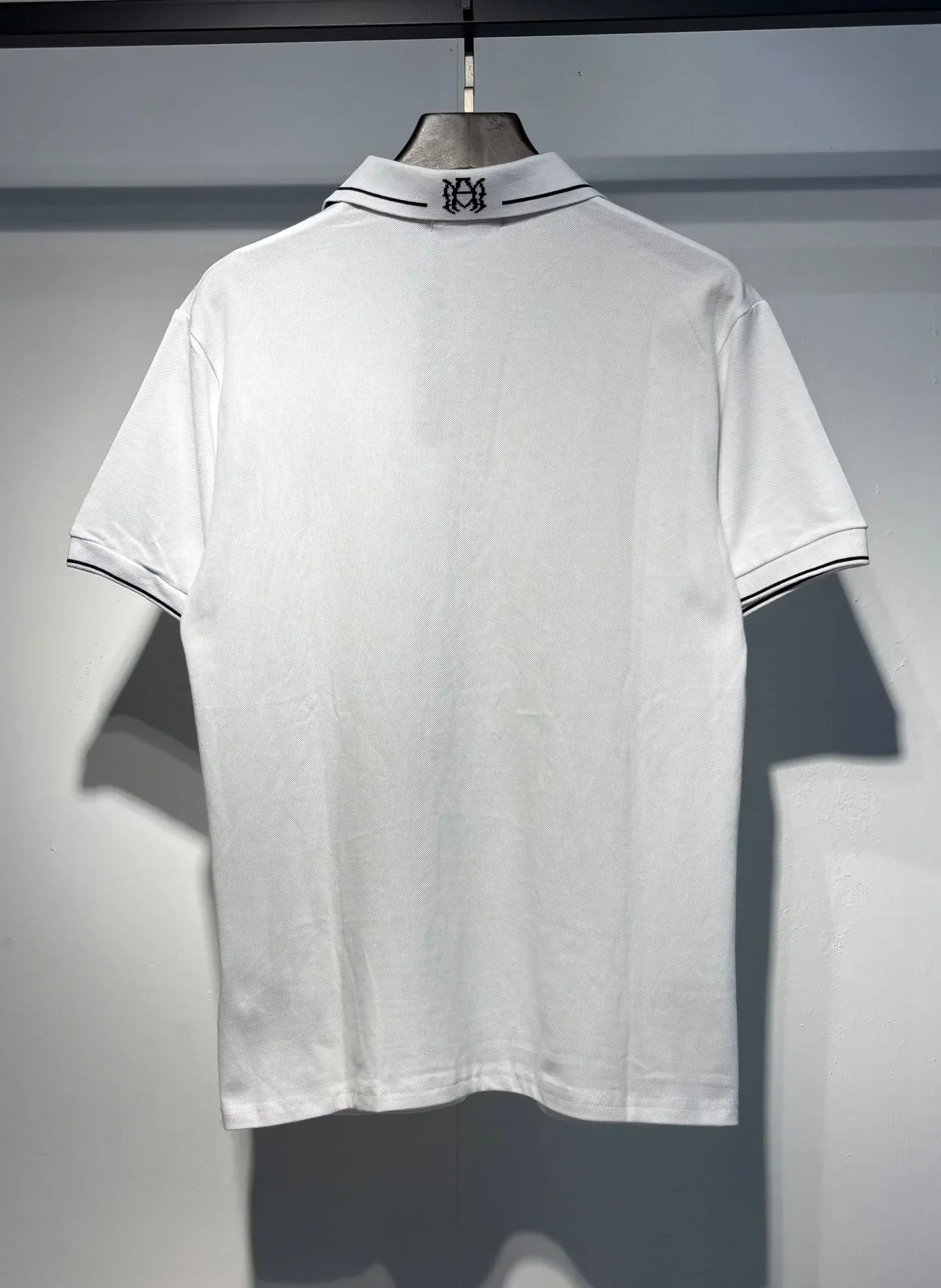 Camiseta Polo Amiri Monogram Preto Branco Embroidered Contrast Piping 4