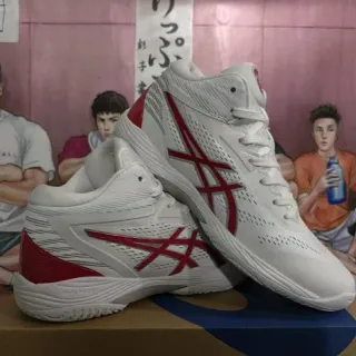 ASICS Gel-Beyond সাদা এবং লাল বাস্কেটবল জুতা