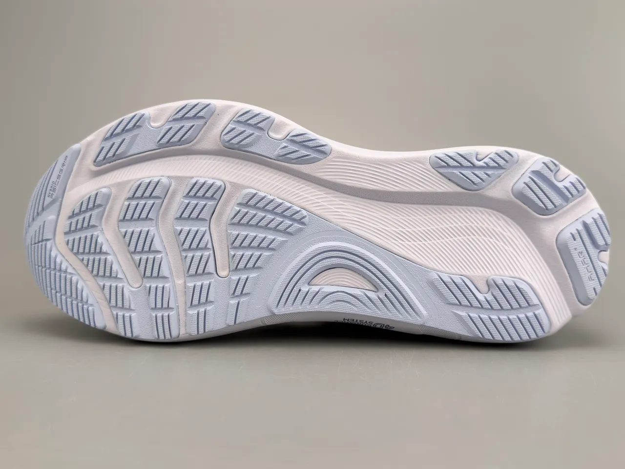 ASICS Gel-Kayano 32 Light Gray Running Shoes 5