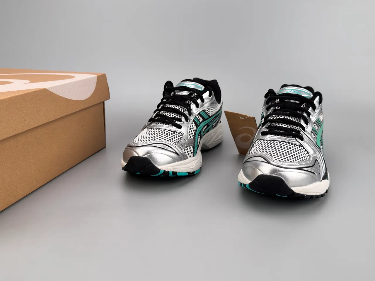ASICS Gel-Kayano Silver Teal Black 跑鞋 3