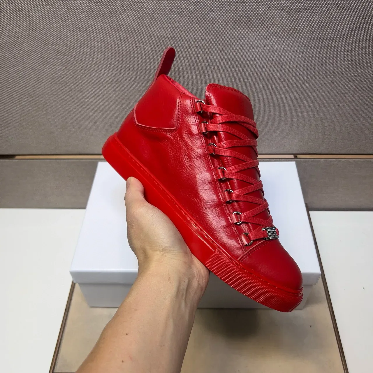 Balenciaga Le Cagole Red High-Top Lifestyle Sneakers 6