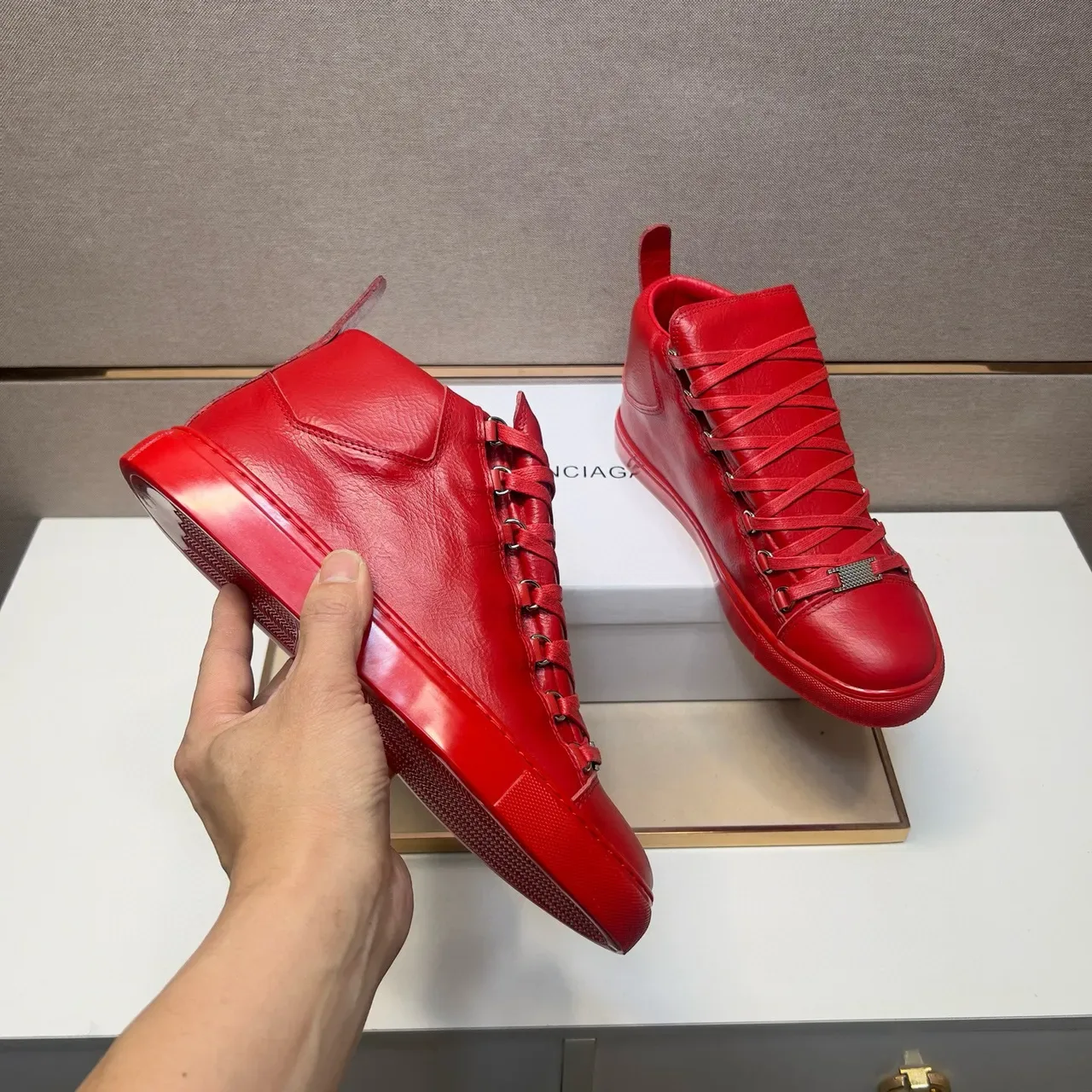 Balenciaga Le Cagole Red High-Top Lifestyle Sneakers 7