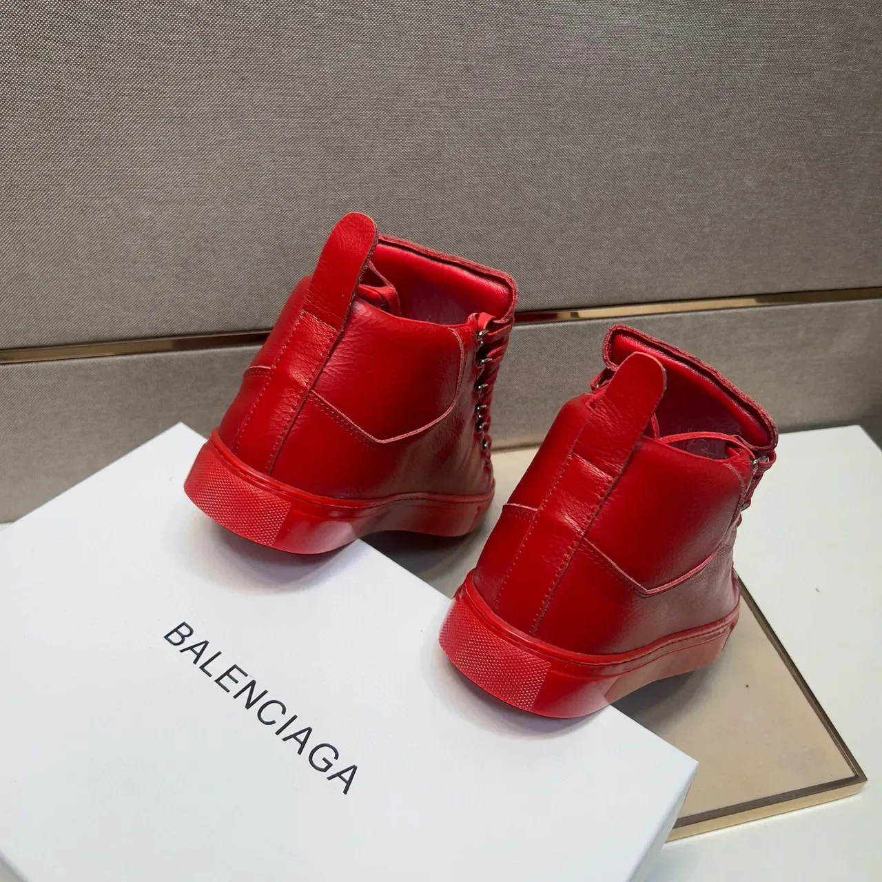 Balenciaga Le Cagole Red High-Top Lifestyle Sneakers 9