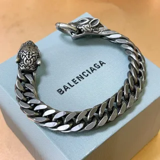 Balenciaga سوار سلسلة كيرب رأس الأسد