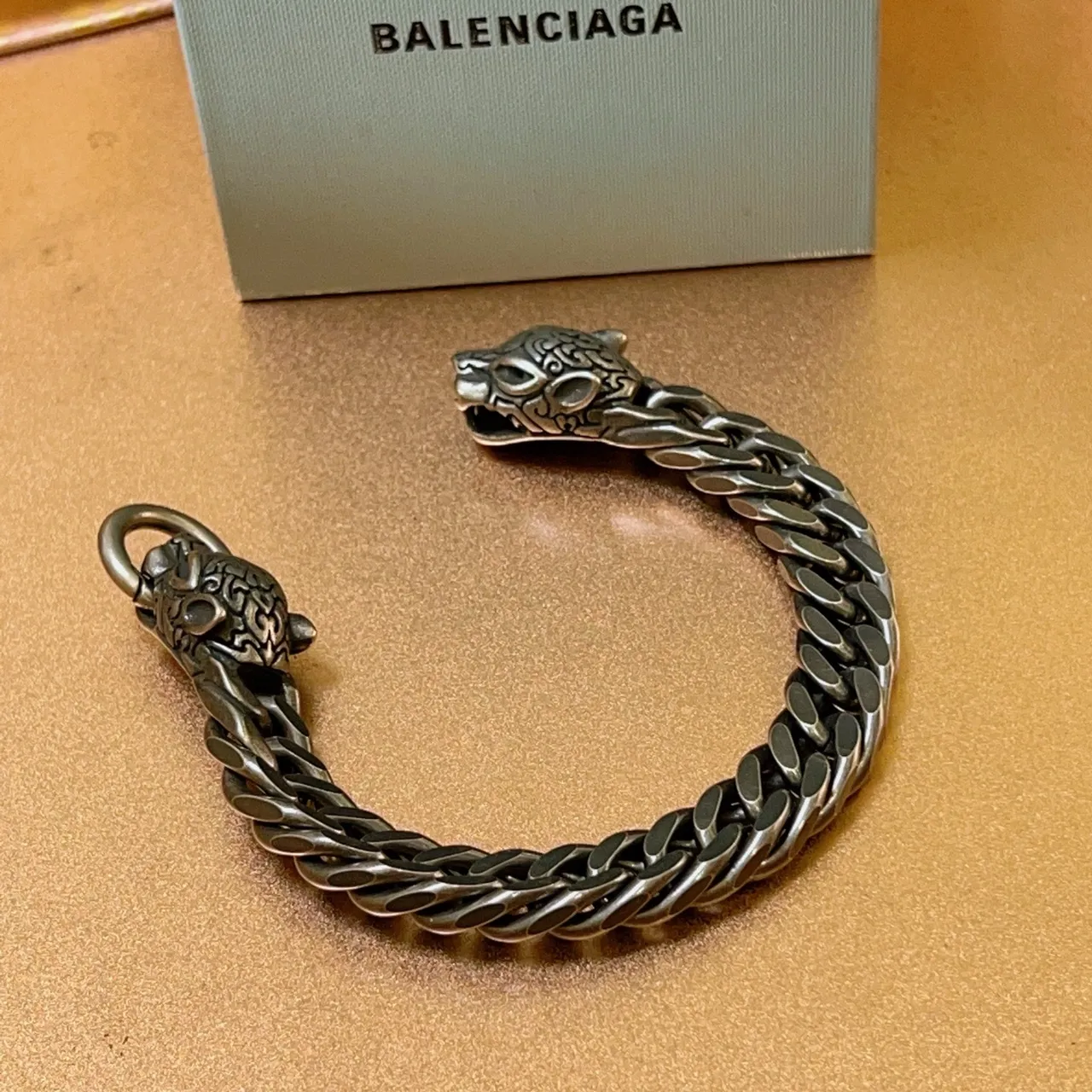 Balenciaga Pulsera Cadena Curb Cabeza de León 2
