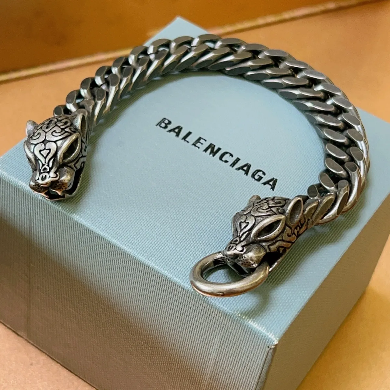 Balenciaga Pulsera Cadena Curb Cabeza de León 5