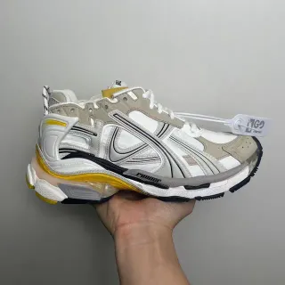 巴伦西亚加 Runner 白色米色黄色厚底运动鞋