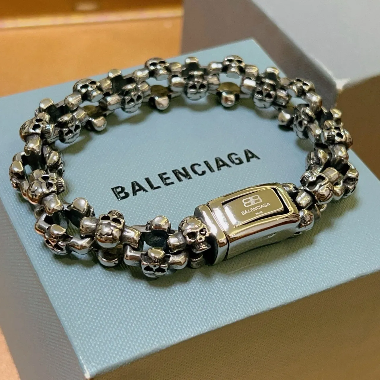 Balenciaga Pulsera de Cadena de Calavera Pulsera de Metal Tono Plateado 3