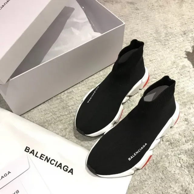 Balenciaga Speed Trainer काली सफेद लाल लाइफस्टाइल स्नीकर 7