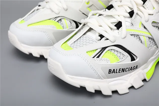 Balenciaga Track 白色荧光黄厚底运动鞋 4