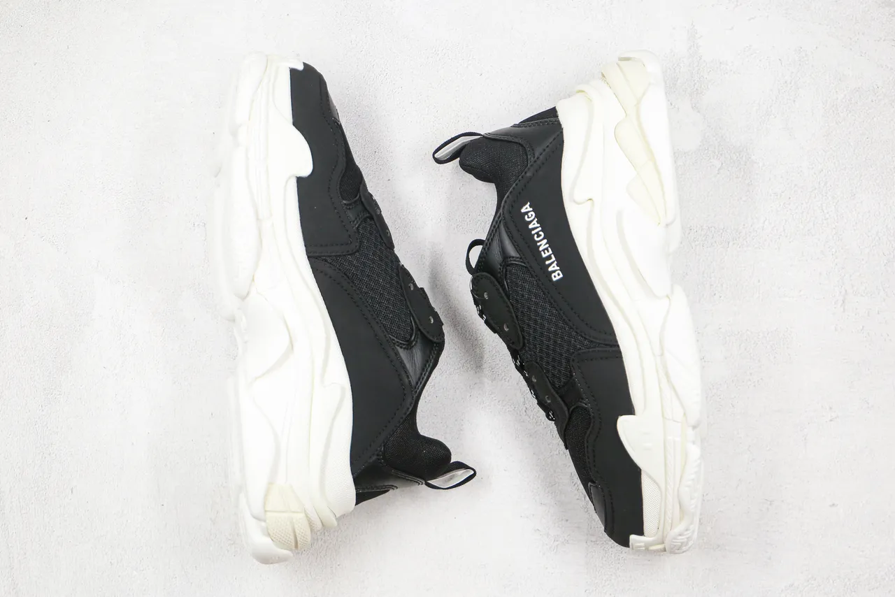 Balenciaga Triple S Sneakers Noires et Off-White Chunky 8