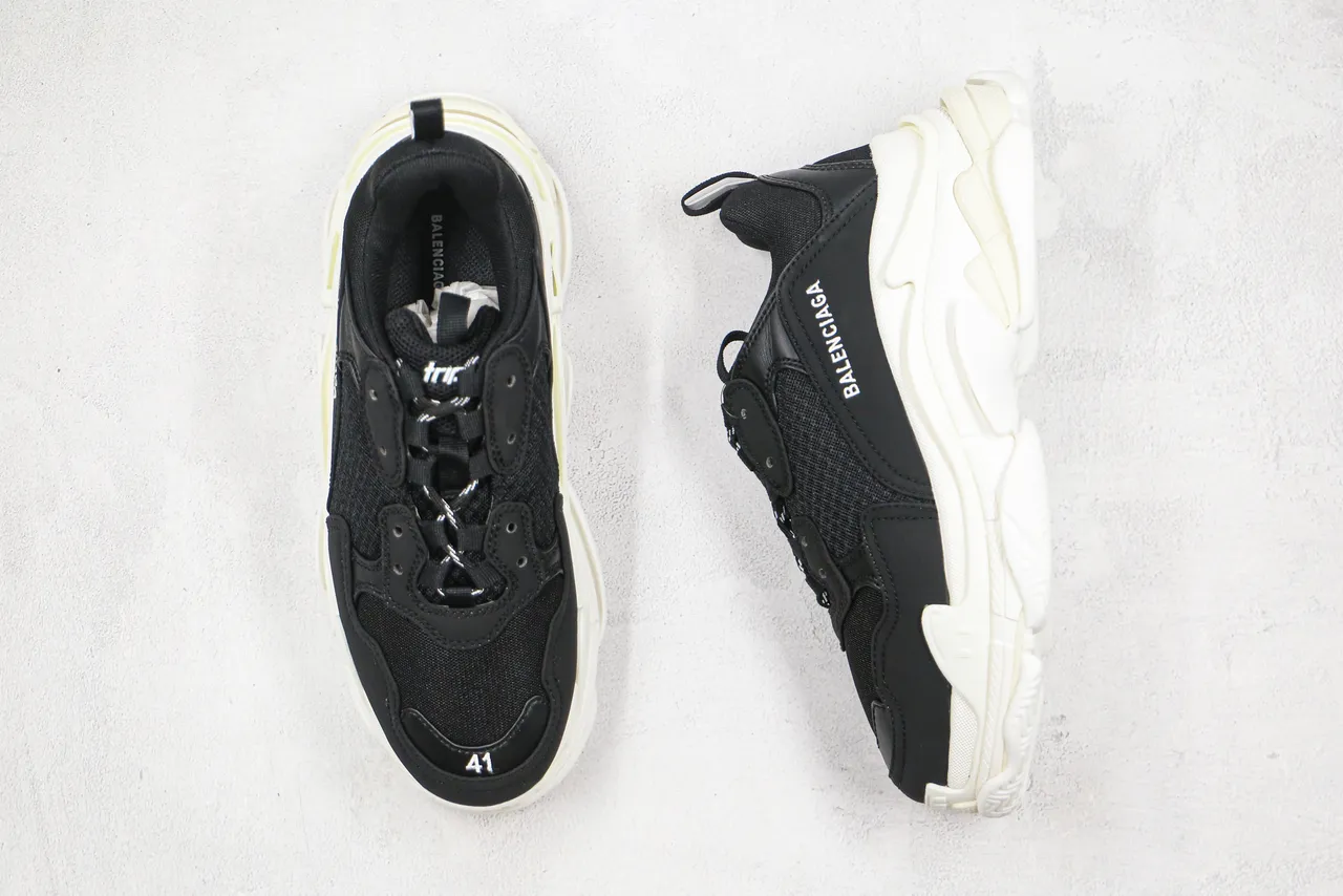 Balenciaga Triple S Sneakers Noires et Off-White Chunky 9