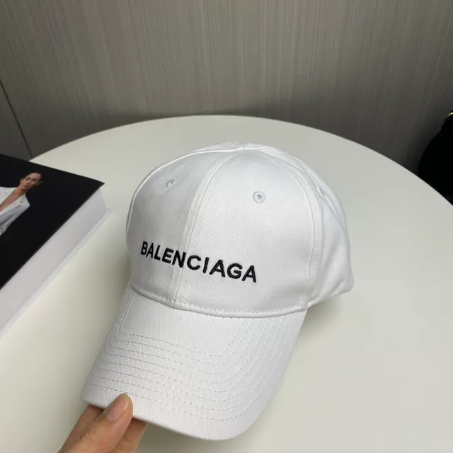 Balenciaga Boné de beisebol branco preto estruturado com seis painéis e logo bordado 4