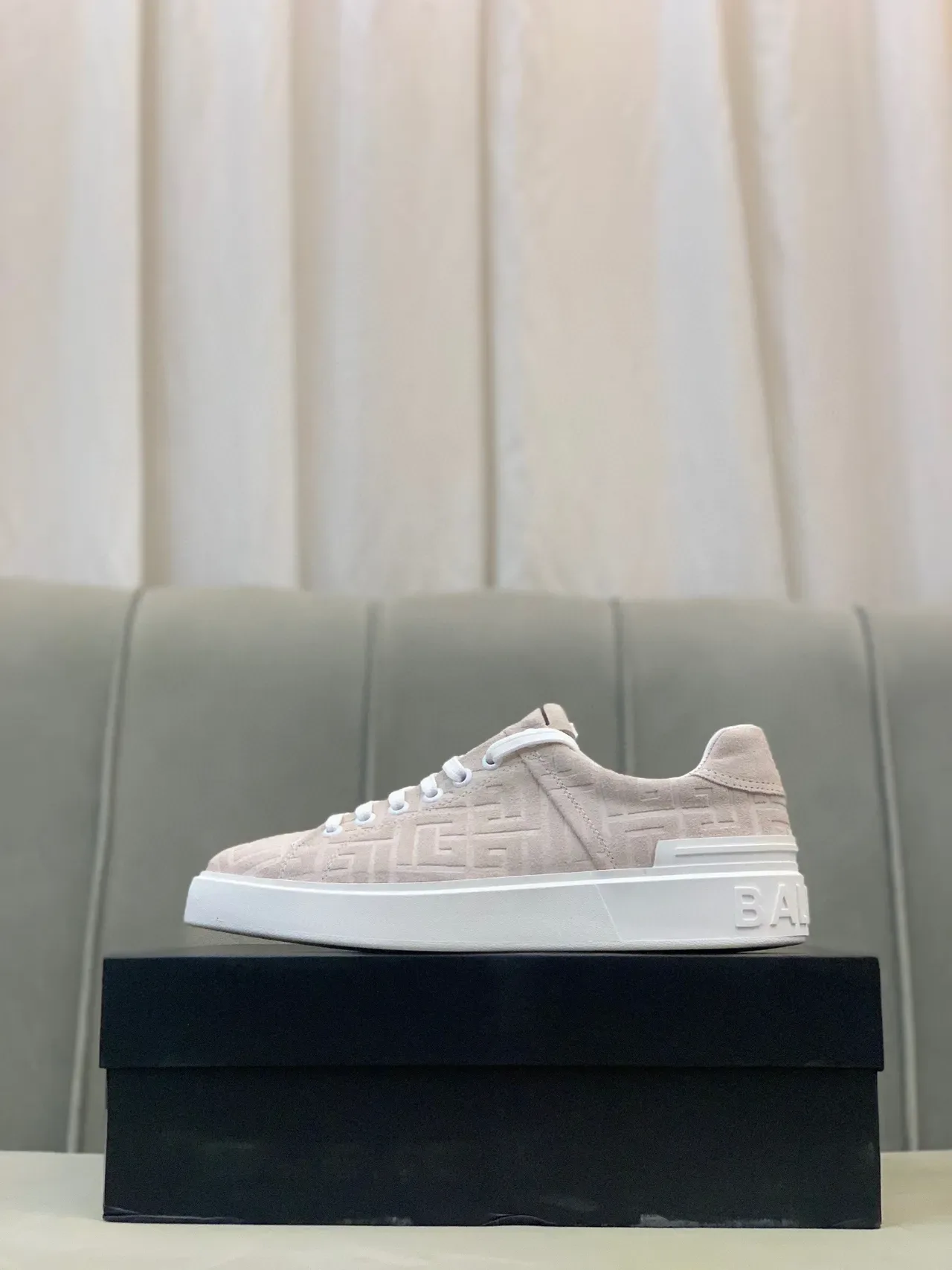 Balmain Beige Blanco Monogramado Upper Low-Top Lifestyle Zapatillas 6