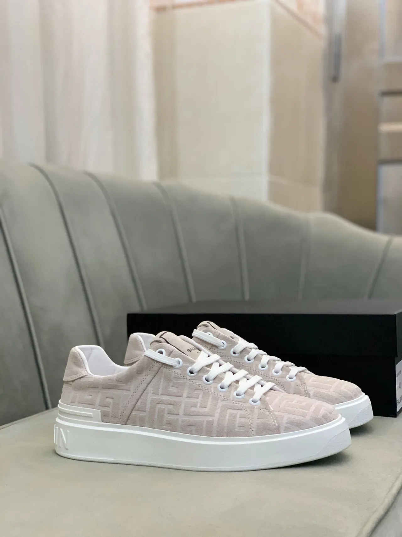 Balmain Beige Blanco Monogramado Upper Low-Top Lifestyle Zapatillas 7