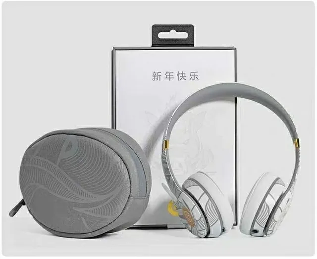Beats Solo³ Wireless Nova Edição Especial de Ano Novo Fones de ouvido over-ear 6