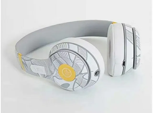 Beats Solo³ Wireless Nova Edição Especial de Ano Novo Fones de ouvido over-ear 9