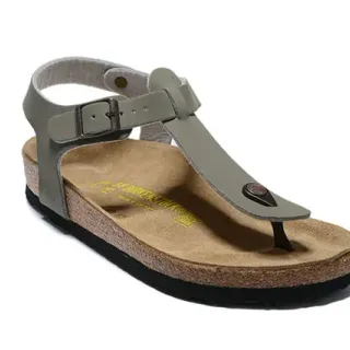 Birkenstock Arizona ओलिव ग्रीन कैजुअल सैंडल्स