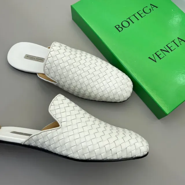 Bottega Veneta Andiamo Mocassins Blancs Intrecciato Tissé 5
