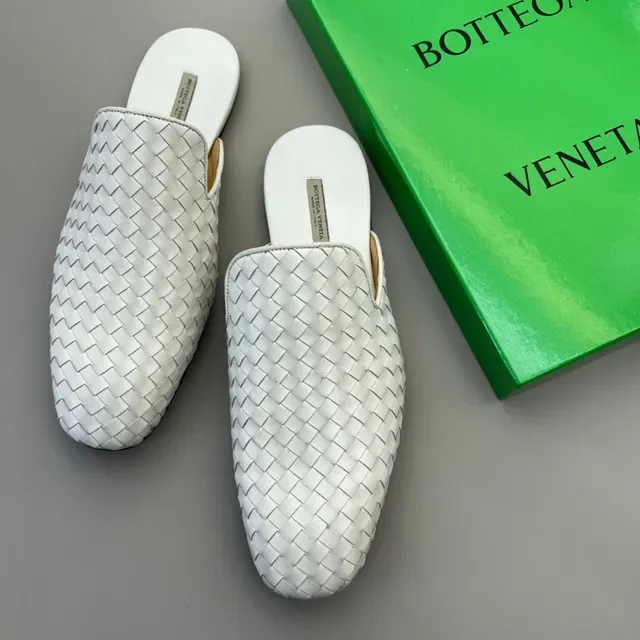 Bottega Veneta Andiamo Mocassins Blancs Intrecciato Tissé 6