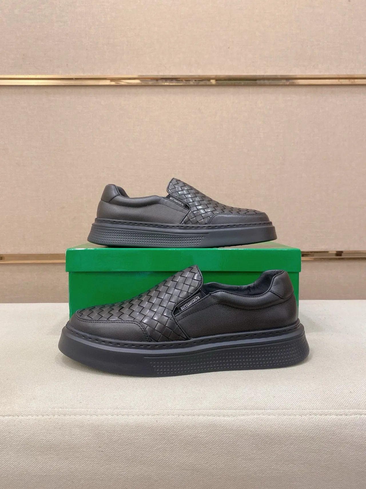 Bottega Veneta Cassette Black Woven Intrecciato Leather Slip-On Construction Loafer 7