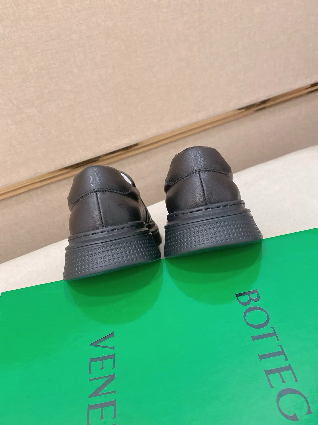 Bottega Veneta Cassette Black Woven Intrecciato Leather Slip-On Construction Loafer 8