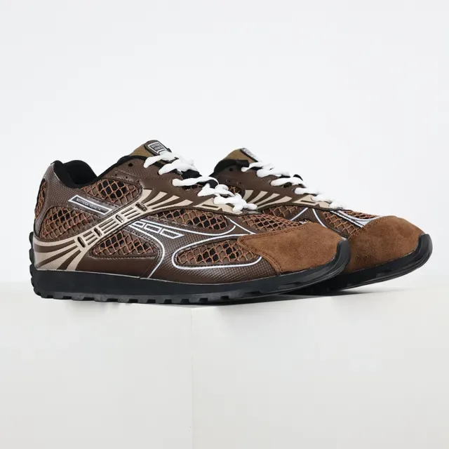 Bottega Veneta Cassette Zapatillas Lifestyle Marrón Malla y Ante 3
