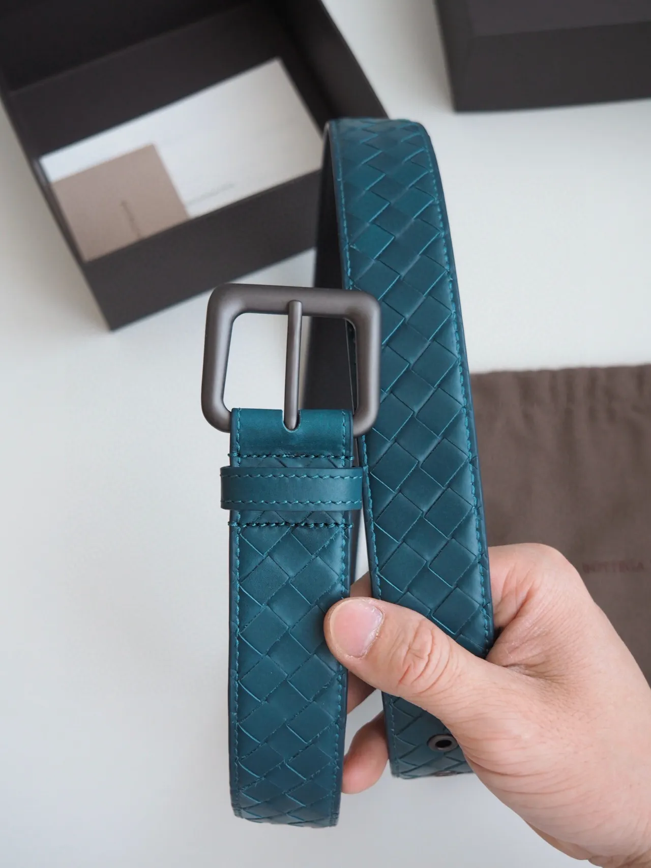 Bottega Veneta Intrecciato Woven Teal Leather Belt 7