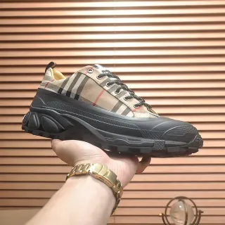 Burberry Beige Black Chunky Sole House Check Upper Lifestyle Sneakers