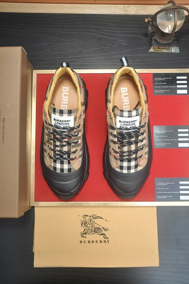 Burberry Beige Black Chunky Sole House Check Upper Lifestyle Sneakers 5