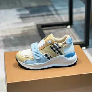 Burberry Beige Bleu Soles Sculptées Panneau Motif à Carreaux Sneakers Chunky