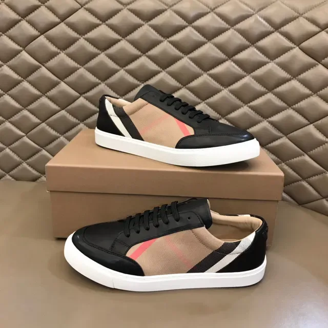 Burberry 黑米色低帮皮革和格纹生活方式运动鞋 7