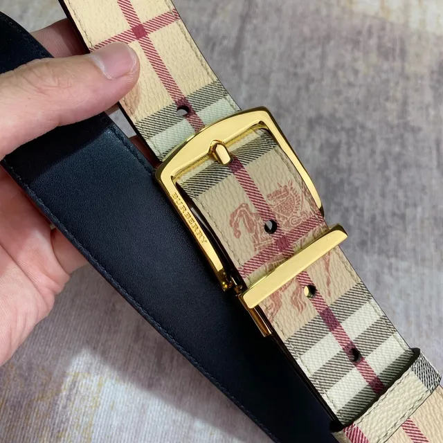 Burberry House Check Equestrian Knight Leather Belt 2