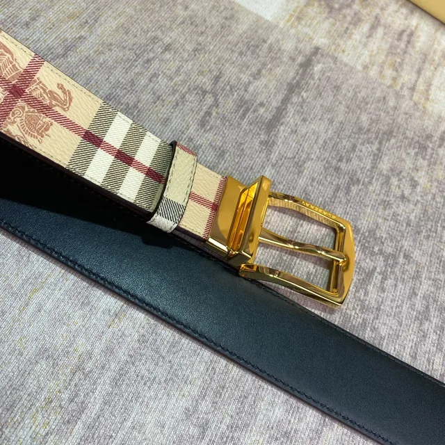 Burberry House Check Equestrian Knight Leather Belt 4