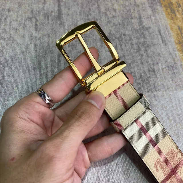 Burberry House Check Equestrian Knight Leather Belt 7