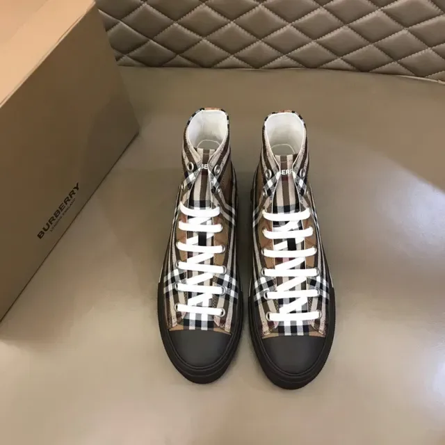 Burberry House Check হাই টপ স্নিকার বেইজ কালো প্লেইড ক্যানভাস লাইফস্টাইল স্নিকার 9