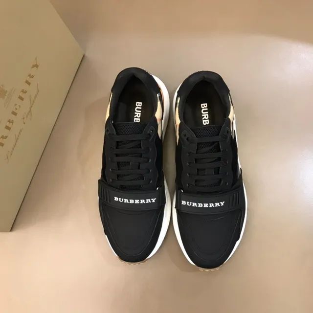 Burberry Knight tênis chunky pretos e xadrez 2
